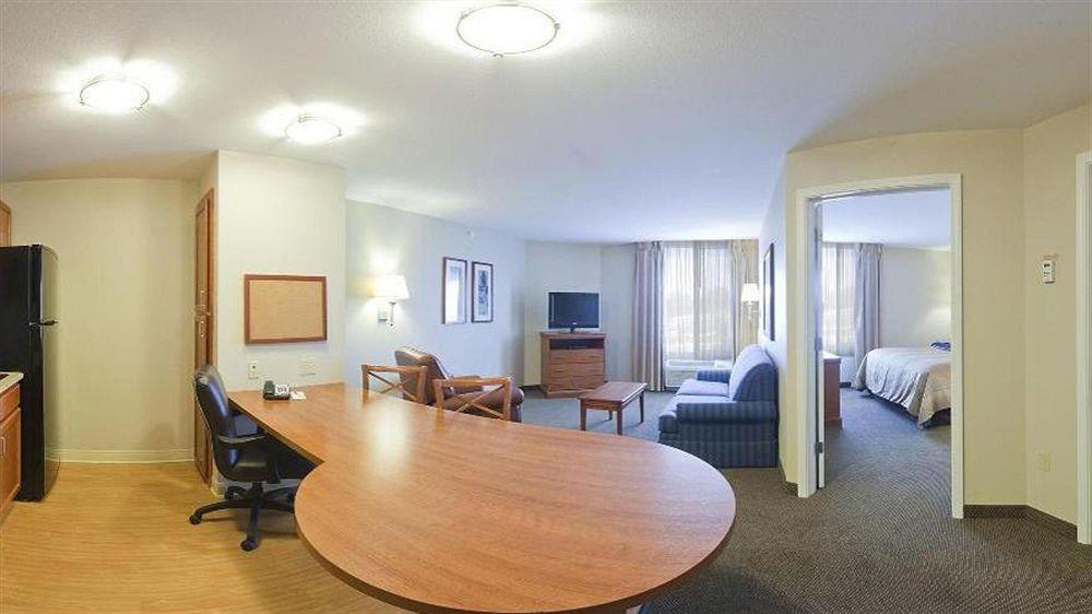 Candlewood Suites Kalamazoo By Ihg Exterior photo
